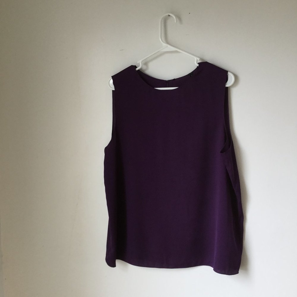 THEORY Silk Blend Sleeveless Top Blouse Color Purple